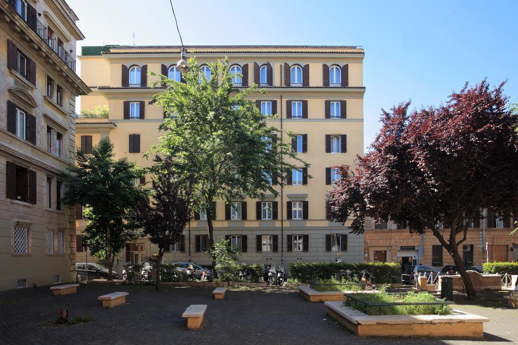 Trianon Borgo Pio Aparthotel Roma Ngoại thất bức ảnh
